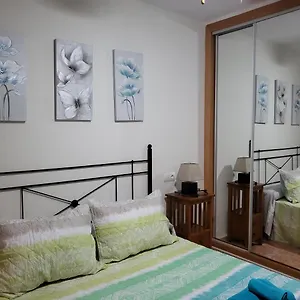 https://bajo-clido-con-piscina-comunitaria-y-terraza-privada.es-andalucia.com